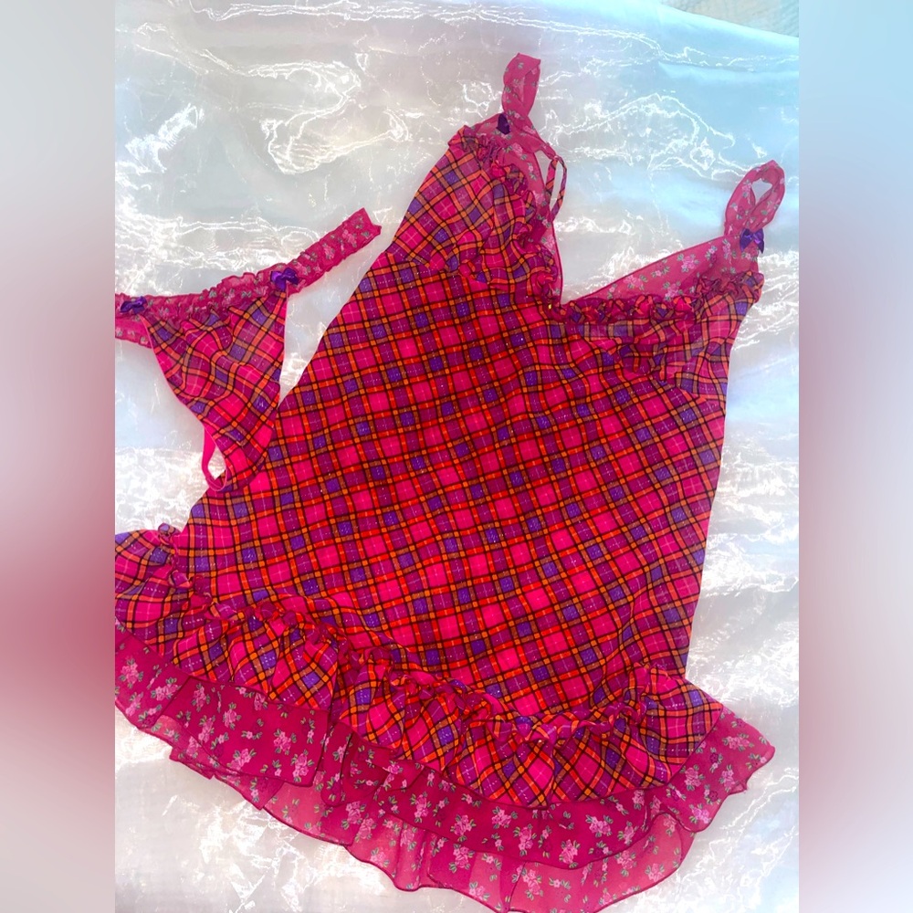 Victoria’s Secret 2 Pc Set Sheer Peasant Chemise Slip  Sexy Little Things Plaid